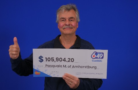 LOTTO × Diaspora Amherstburg retiree 'frozen with shock' after lottery win