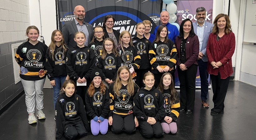 Local hockey team raises 0,000 for cancer research in Windsor-Essex