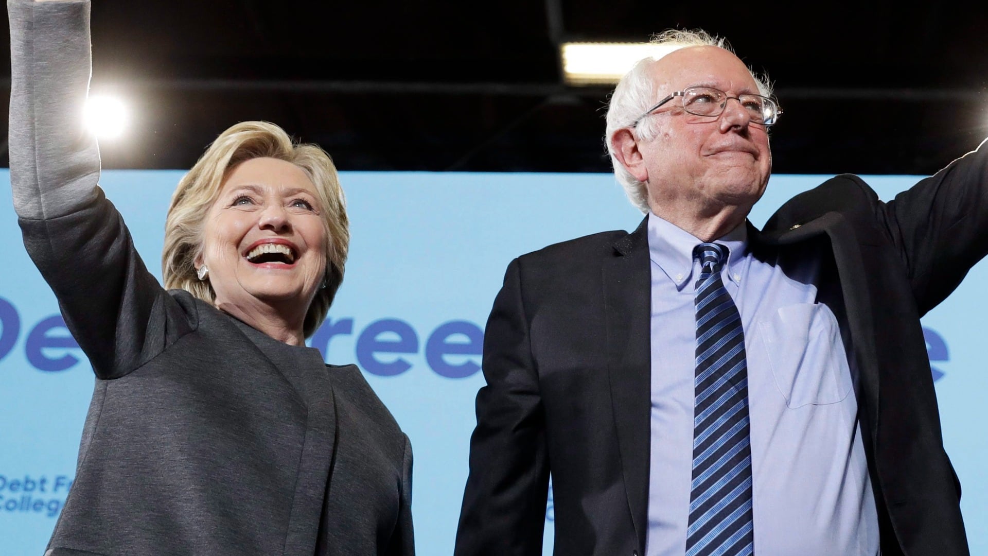 Bernie Sanders, Hillary Clinton among U.S. figures condemning Trump’s ‘Lake