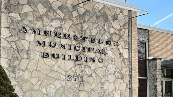 Amherstburg integrity commissioner dismisses conflict complaint against deputy mayor, councillor